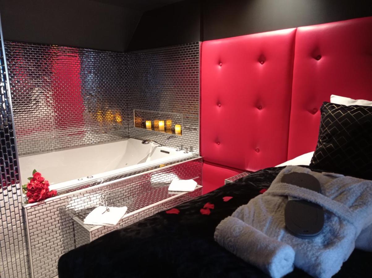 Hotel Et Spa Le Lion D'Or Pont-Évêque المظهر الخارجي الصورة