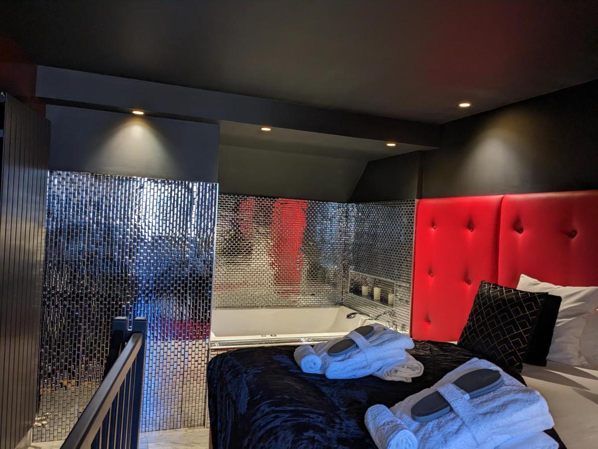 Hotel Et Spa Le Lion D'Or Pont-Évêque المظهر الخارجي الصورة
